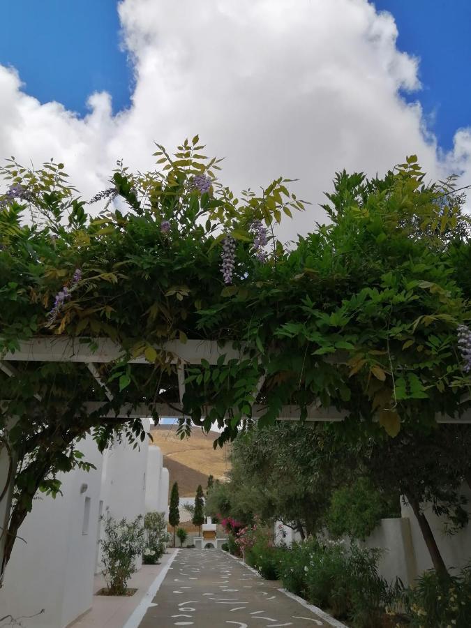 Livadi  Mouras Resort מראה חיצוני תמונה